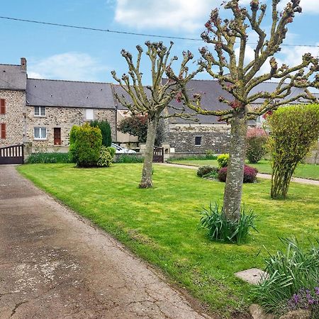 Lovely Home In La Fresnais With Kitchen Esterno foto